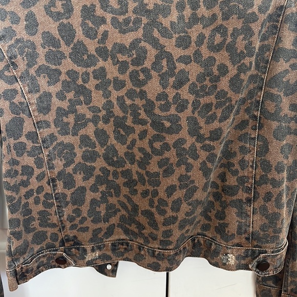 Leopard Jean Jacket - Picture 8 of 9
